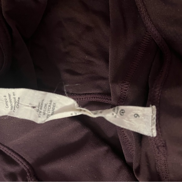 Lululemon Pants Size 6 - Picture 2 of 3